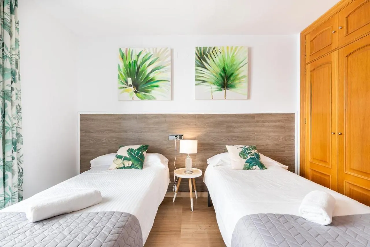 Apartamento Moderno Calle Larios Малага Апартаменты